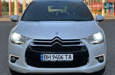 Citroen DS4  2012
