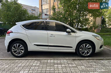 Citroen DS4  2013