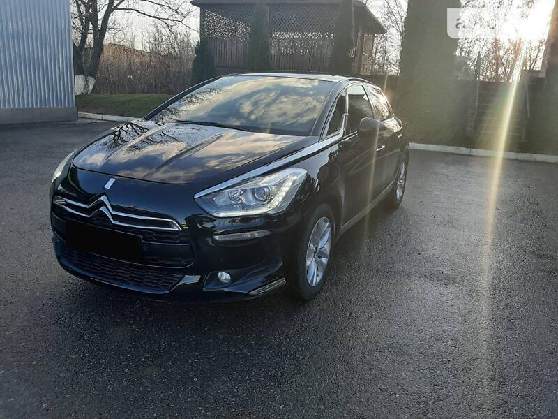 Citroen DS5