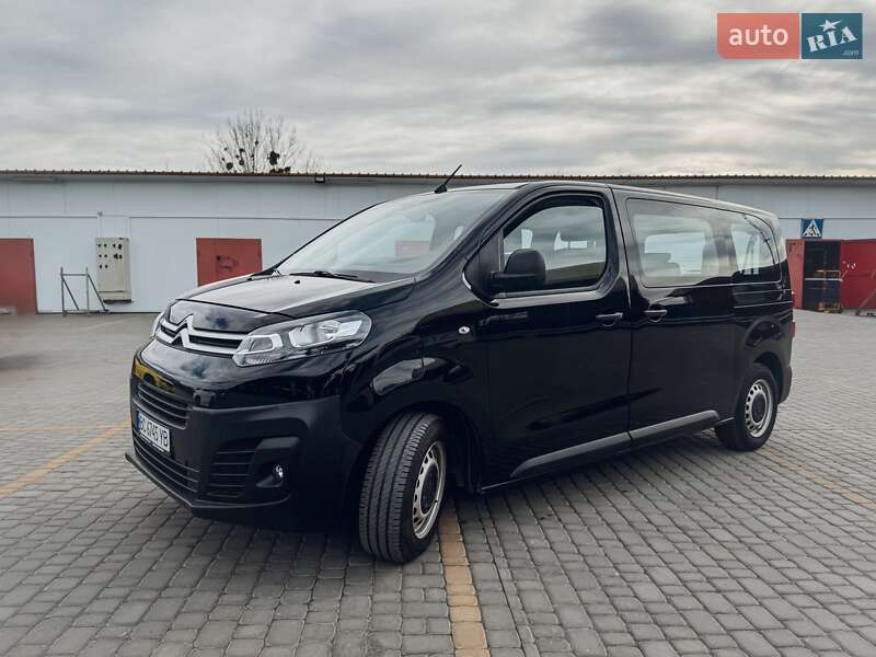 Минивэн Citroen e-SpaceTourer