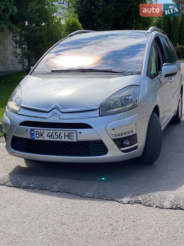 Универсал Citroen Grand C4 Picasso
