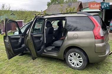 Citroen Grand C4 Picasso 2011