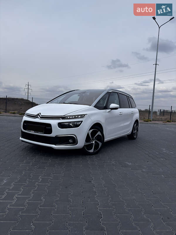 Мінівен Citroen Grand C4 SpaceTourer