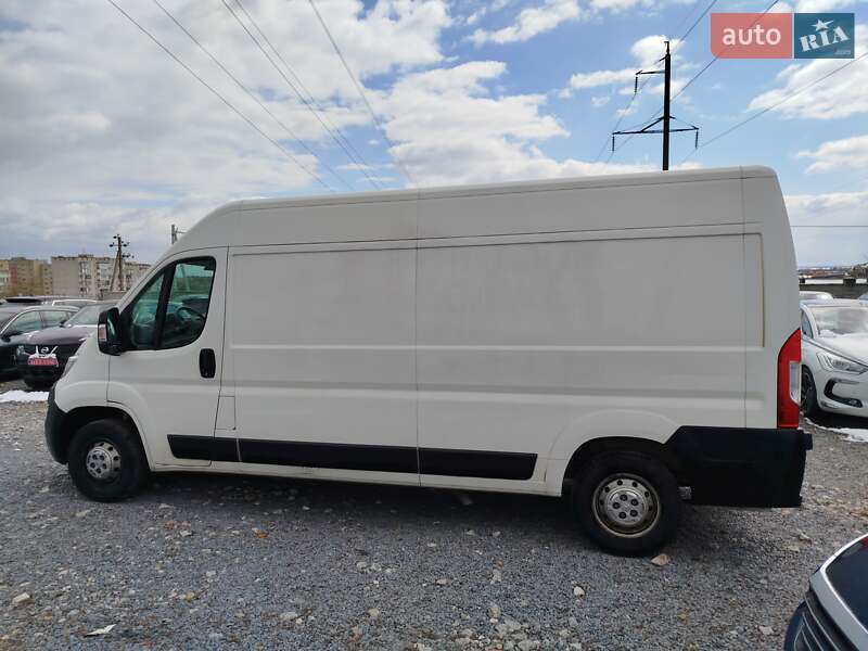 Грузовой фургон Citroen Jumper