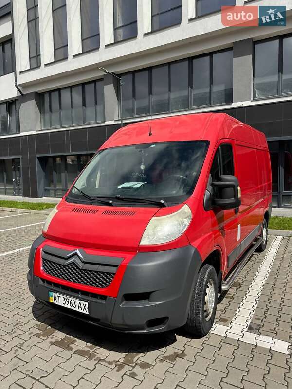 Грузопассажирский фургон Citroen Jumper