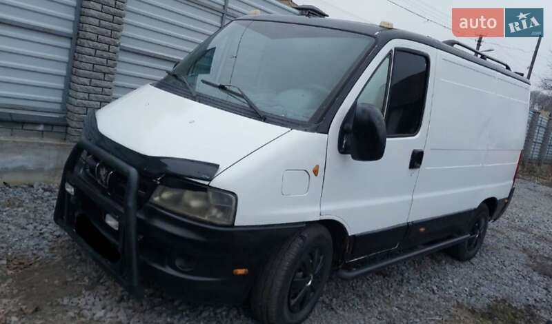 Мінівен Citroen Jumper