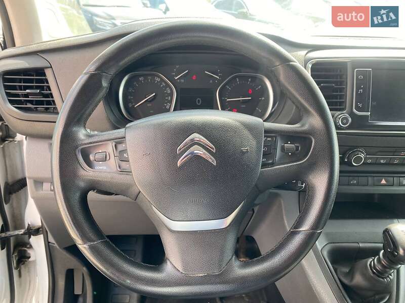 Грузопассажирский фургон Citroen Jumpy 2016 в Львове