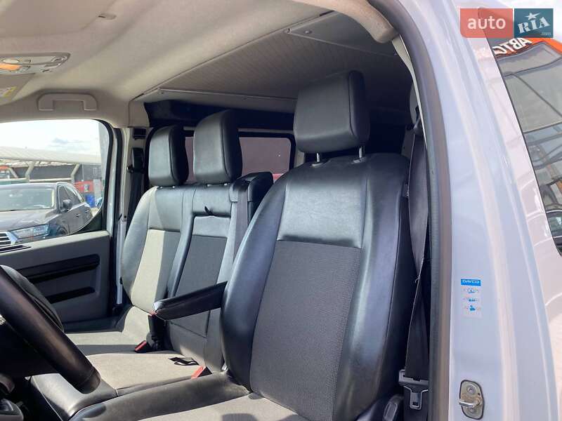 Грузопассажирский фургон Citroen Jumpy 2016 в Львове