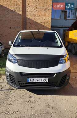 Вантажопасажирський фургон Citroen Jumpy 2017 в Вінниці
