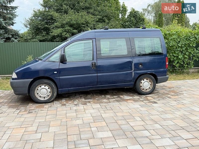 Минивэн Citroen Jumpy 2002 в Ровно фото Минивэн Citroen Jumpy 2002 в Ровно