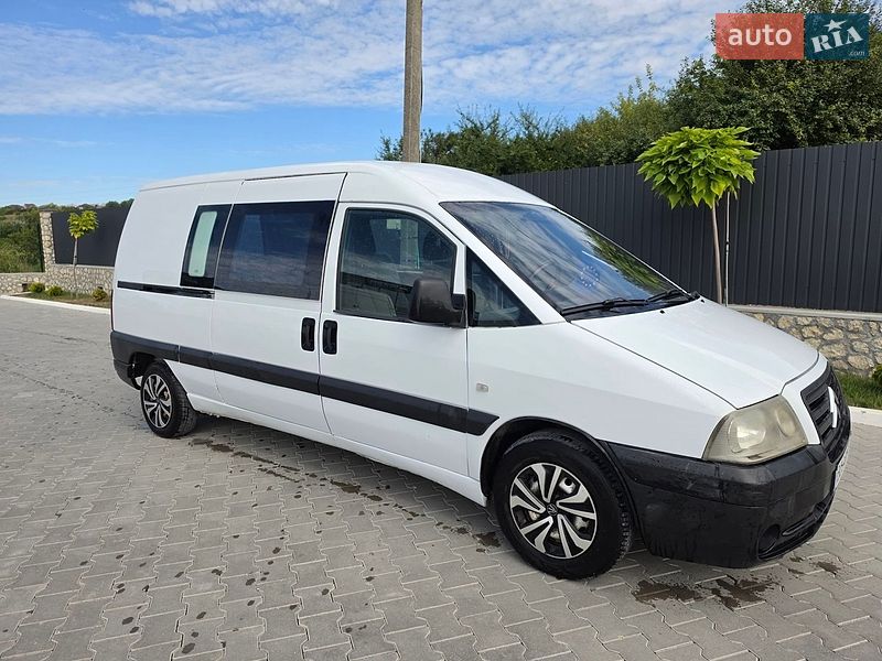 Грузопассажирский фургон Citroen Jumpy 2005 в Тернополе фото 18 Грузопассажирский фургон Citroen Jumpy 2005 в Тернополе
