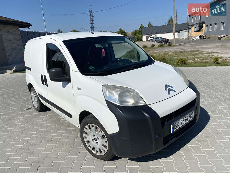 Вантажний фургон Citroen Nemo