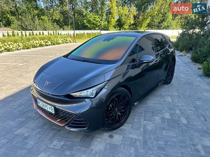 Cupra Born 2023