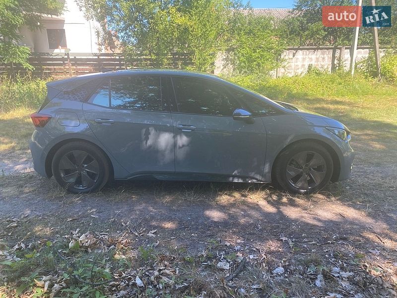 Хетчбек Cupra Born 2024 в Бродах