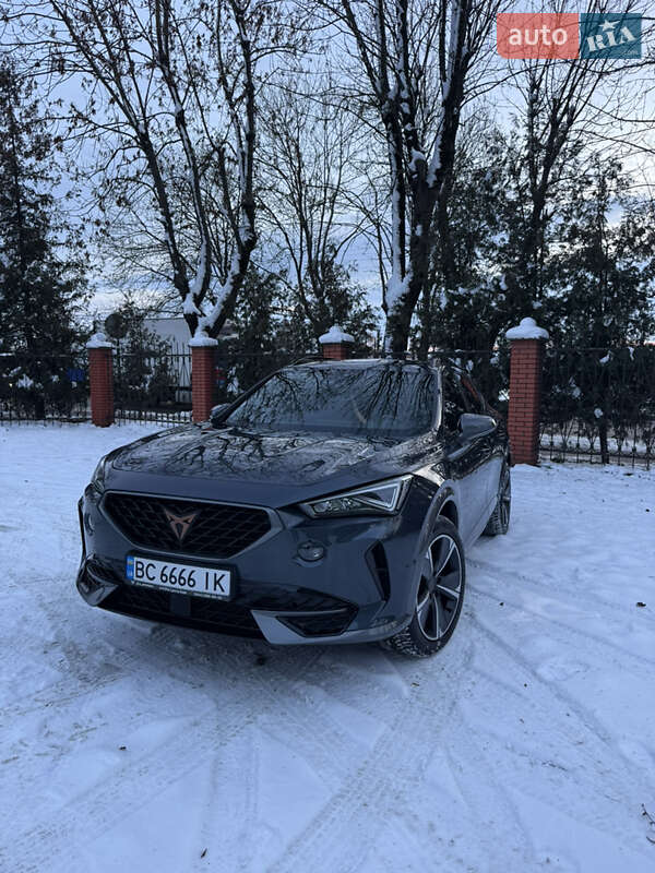 Внедорожник / Кроссовер Cupra Formentor