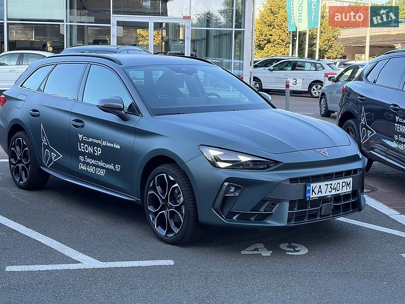 Легковые Cupra Leon