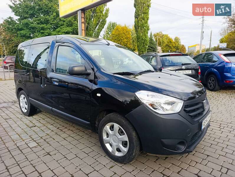 Легковые Dacia Dokker