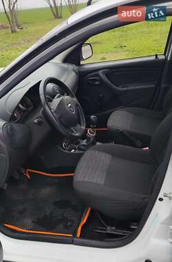 Позашляховик / Кросовер Dacia Duster 2010 в Кропивницькому