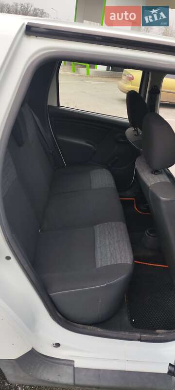 Позашляховик / Кросовер Dacia Duster 2010 в Кропивницькому