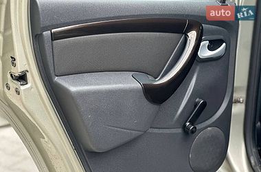 Внедорожник / Кроссовер Dacia Duster 2010 в Тернополе фото 10 Внедорожник / Кроссовер Dacia Duster 2010 в Тернополе