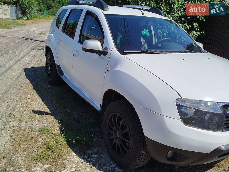 Внедорожник / Кроссовер Dacia Duster 2011 в Александрие