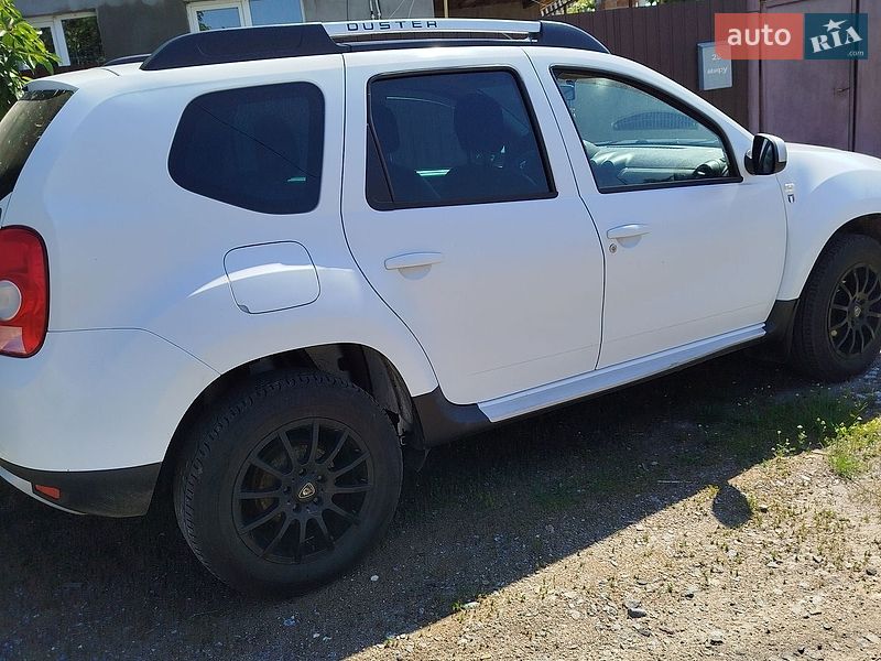 Внедорожник / Кроссовер Dacia Duster 2011 в Александрие