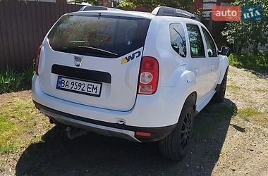 Внедорожник / Кроссовер Dacia Duster 2011 в Александрие