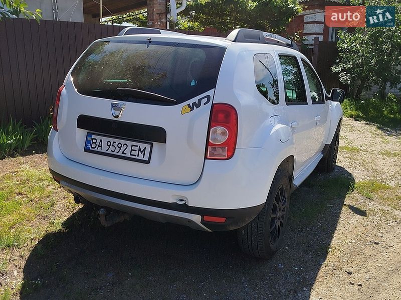 Внедорожник / Кроссовер Dacia Duster 2011 в Александрие