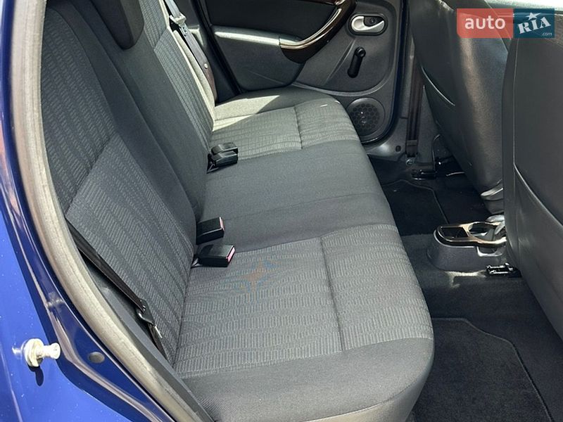 Внедорожник / Кроссовер Dacia Duster 2012 в Хороле фото 8 Внедорожник / Кроссовер Dacia Duster 2012 в Хороле