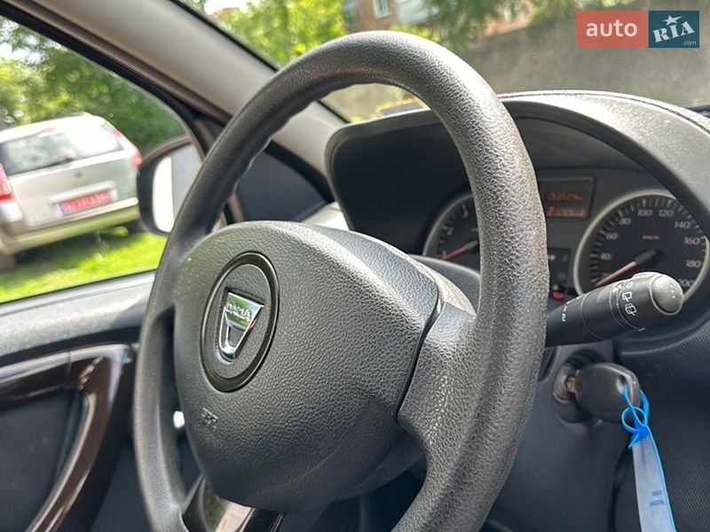 Внедорожник / Кроссовер Dacia Duster 2012 в Хороле фото 11 Внедорожник / Кроссовер Dacia Duster 2012 в Хороле