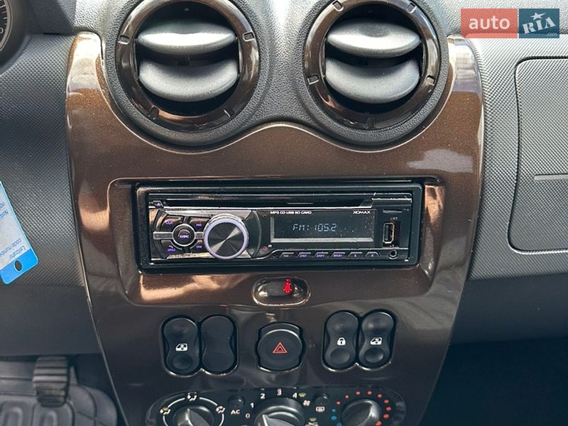 Внедорожник / Кроссовер Dacia Duster 2012 в Хороле фото 19 Внедорожник / Кроссовер Dacia Duster 2012 в Хороле
