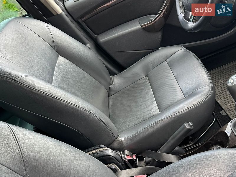 Внедорожник / Кроссовер Dacia Duster 2012 в Виннице