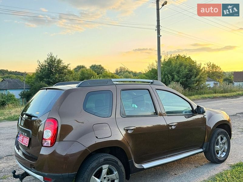 Внедорожник / Кроссовер Dacia Duster 2013 в Великой Багачке