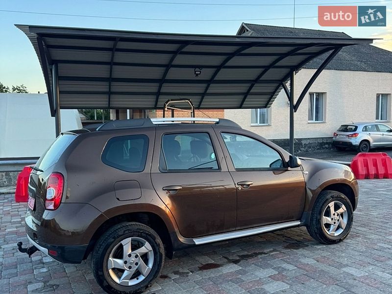 Внедорожник / Кроссовер Dacia Duster 2013 в Великой Багачке