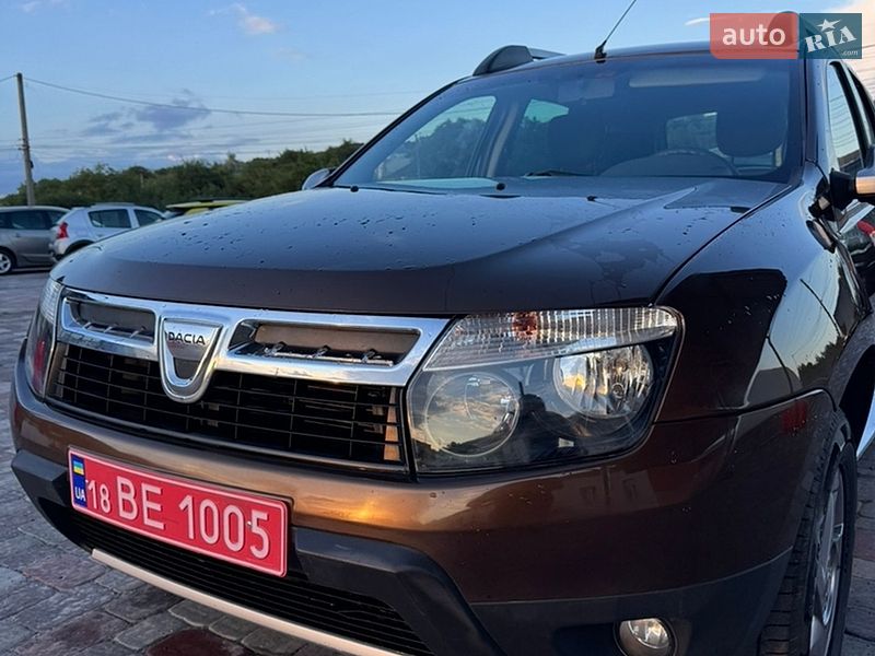 Внедорожник / Кроссовер Dacia Duster 2013 в Великой Багачке