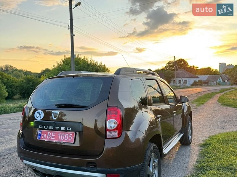 Внедорожник / Кроссовер Dacia Duster 2013 в Великой Багачке