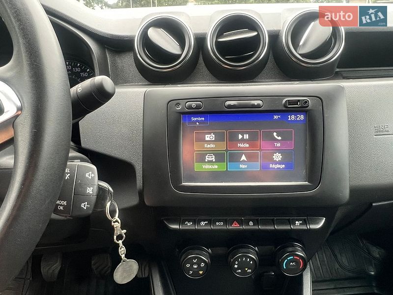Внедорожник / Кроссовер Dacia Duster 2018 в Новоархангельске