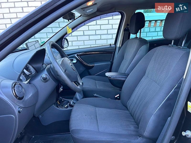 Внедорожник / Кроссовер Dacia Duster 2011 в Полтаве