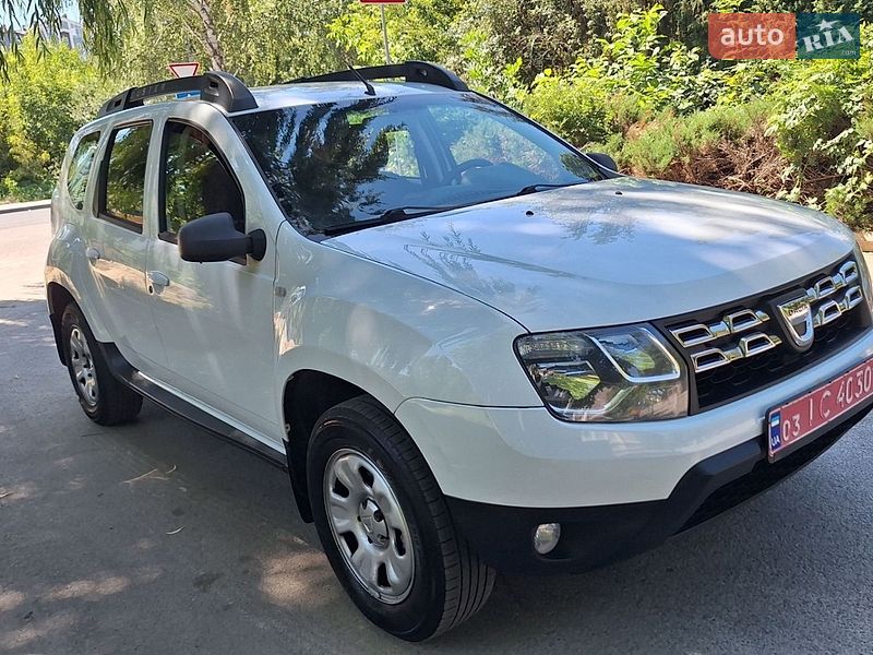 Позашляховик / Кросовер Dacia Duster 2014 в Івано-Франківську