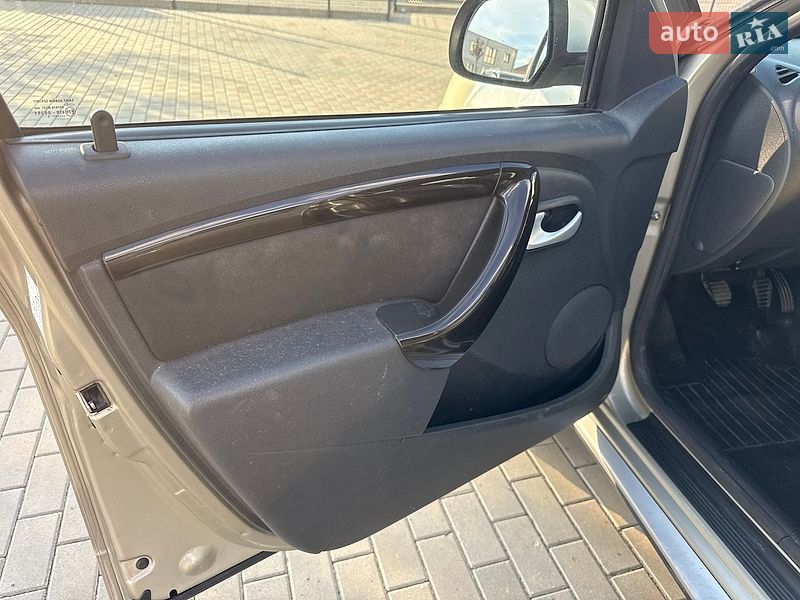 Внедорожник / Кроссовер Dacia Duster 2011 в Луцке