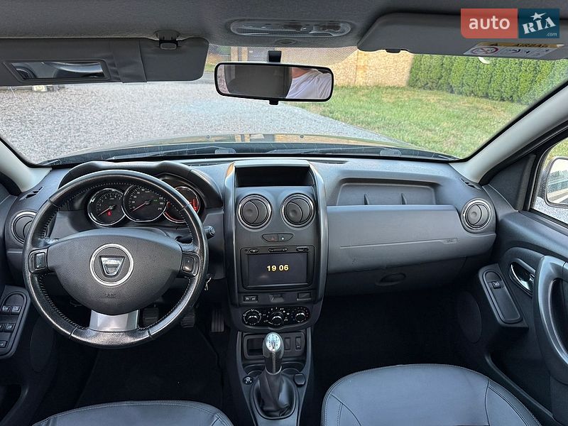 Внедорожник / Кроссовер Dacia Duster 2015 в Луцке