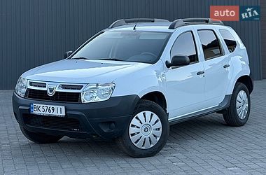 Dacia Duster  2011