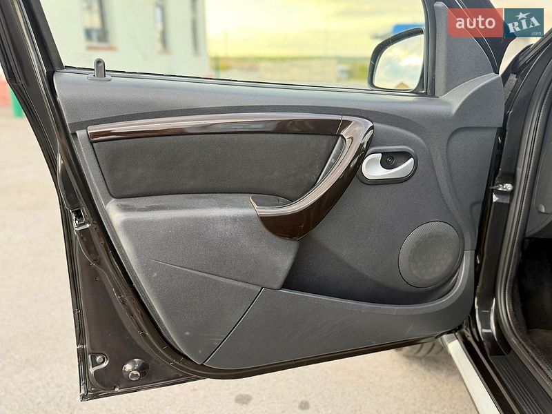 Внедорожник / Кроссовер Dacia Duster 2013 в Тернополе