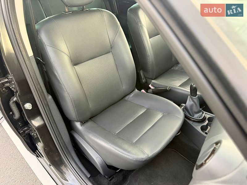 Внедорожник / Кроссовер Dacia Duster 2013 в Тернополе
