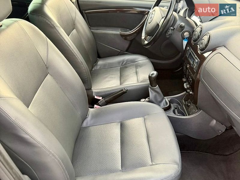 Внедорожник / Кроссовер Dacia Duster 2013 в Тернополе