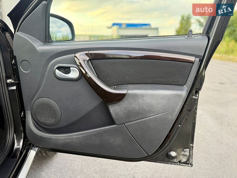 Внедорожник / Кроссовер Dacia Duster 2013 в Тернополе