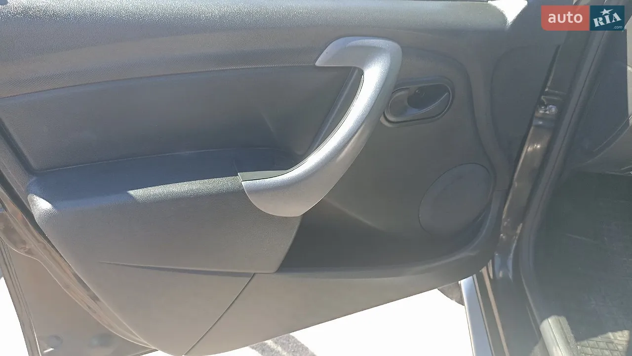 2012 Dacia Duster - мініатюра 3