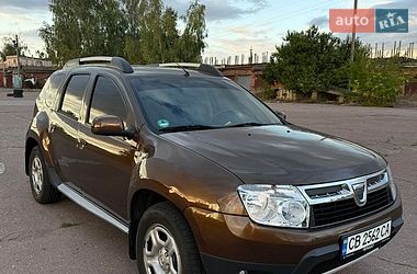 Внедорожник / Кроссовер Dacia Duster 2011 в Чернигове