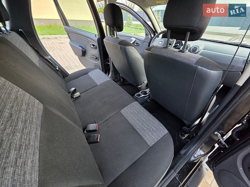 Позашляховик / Кросовер Dacia Duster 2012 в Луцьку фото 24 Позашляховик / Кросовер Dacia Duster 2012 в Луцьку