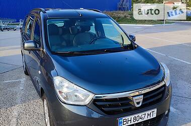 Dacia Lodgy  2012